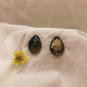 𝅺EARRINGS Gold Plumbs by Lissette's Art